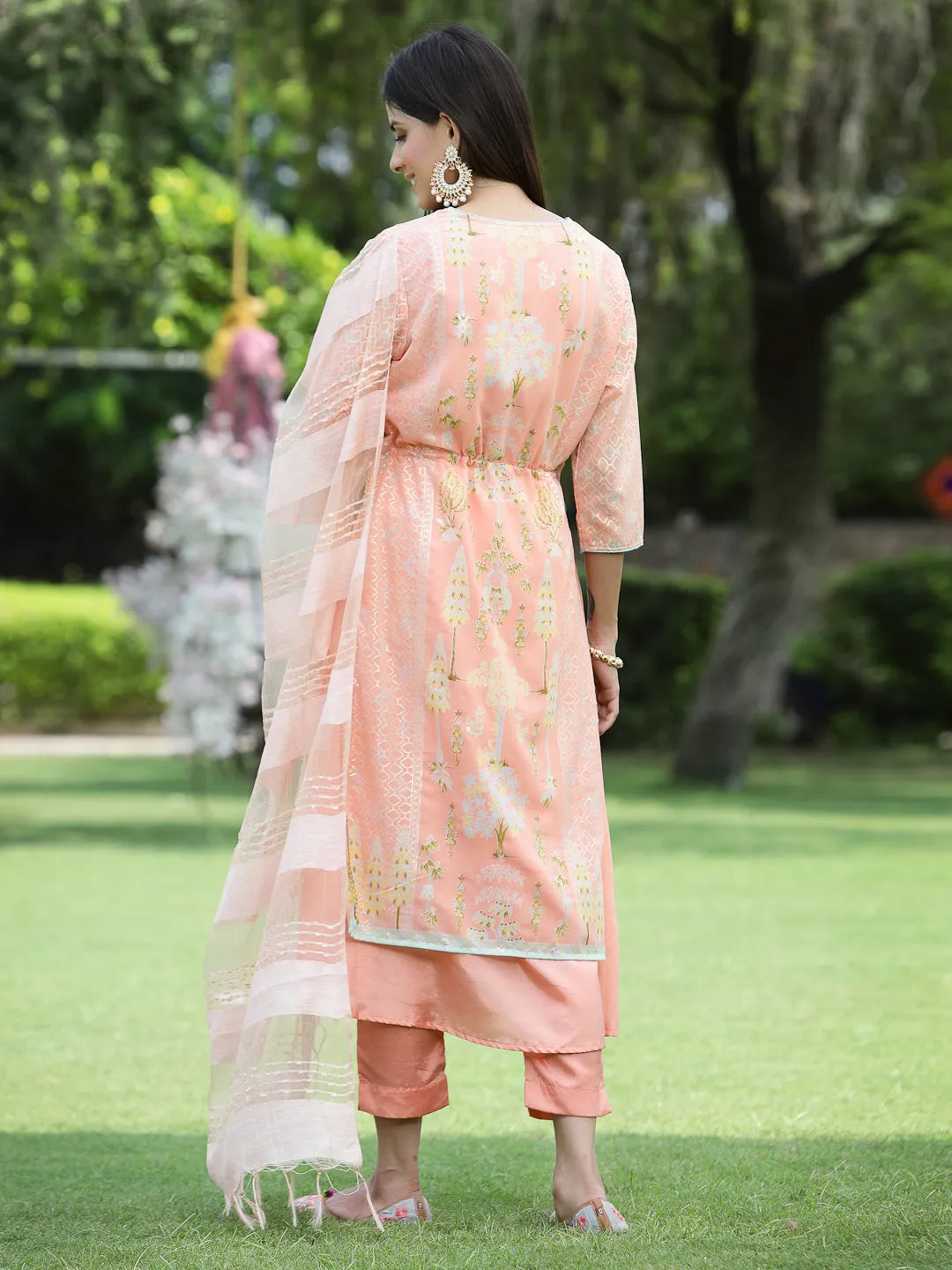 Women Orange Georgette  Kurta Set With Dupatta